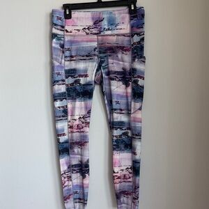 Lululemon Fast Free  Size 10 Blue Purple Sunrise Silhouette Nulux